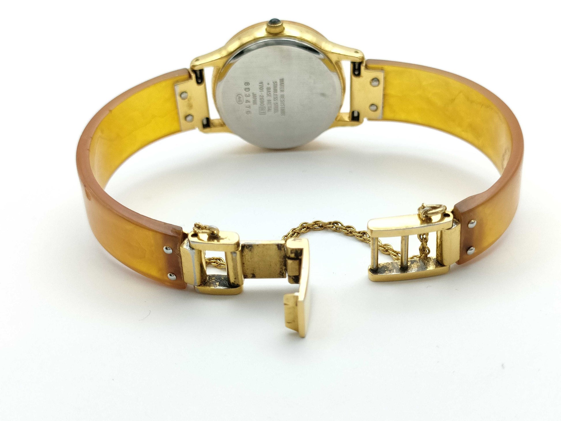 V701-2G90 8D3476 Quartz Women's Watch