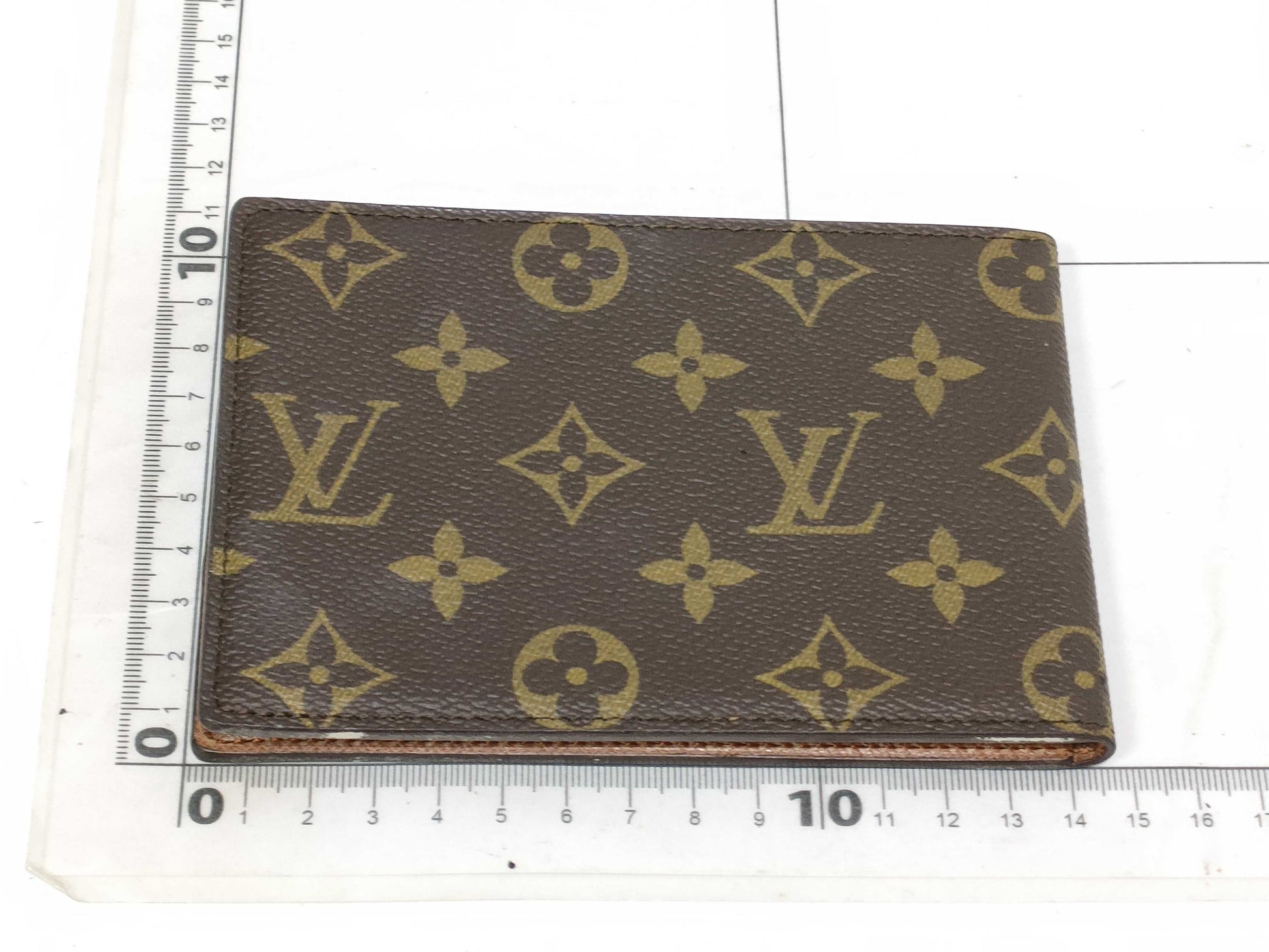 LOUIS VUITTON Monogram Louis Vuitton Card Case, Pass Case, Business Card Case