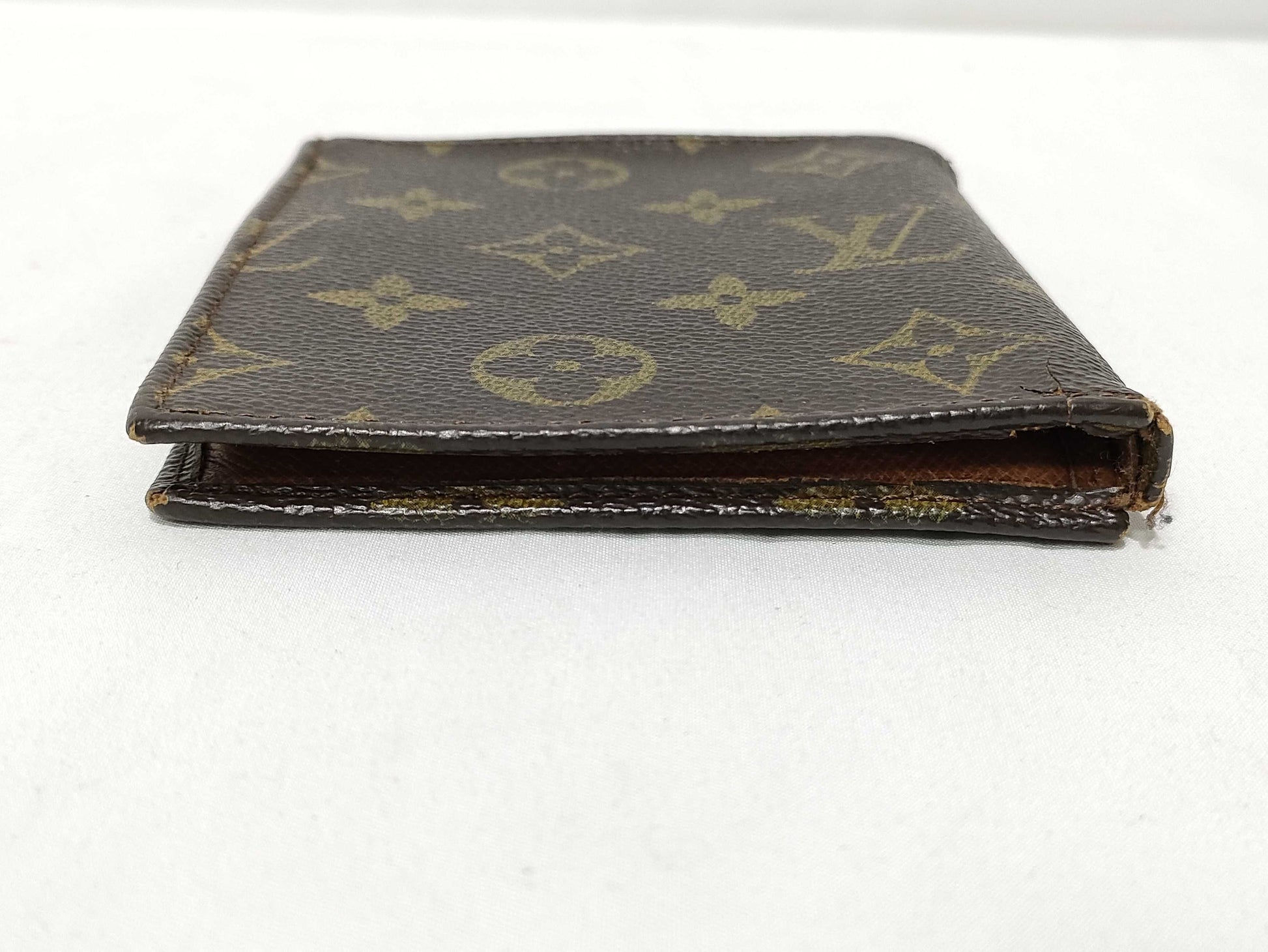LOUIS VUITTON Monogram Louis Vuitton Wallet