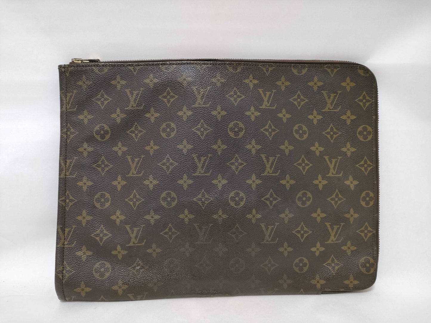 LOUIS VUITTON Monogram Louis Vuitton Clutch Bag