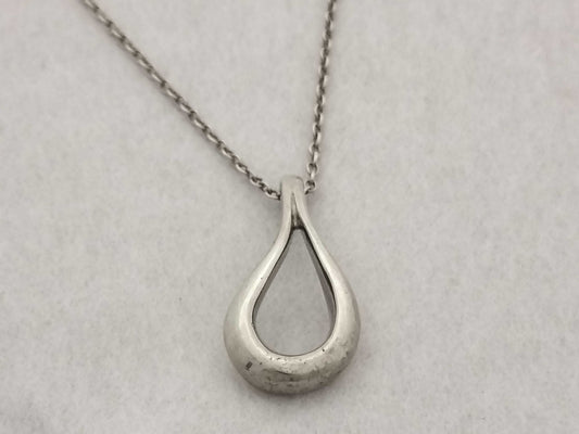 Tiffany & Co. Teardrop Tiffany Necklace Necklace