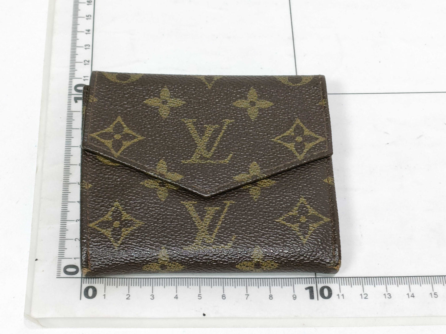 LOUIS VUITTON Monogram Louis Vuitton Wallet