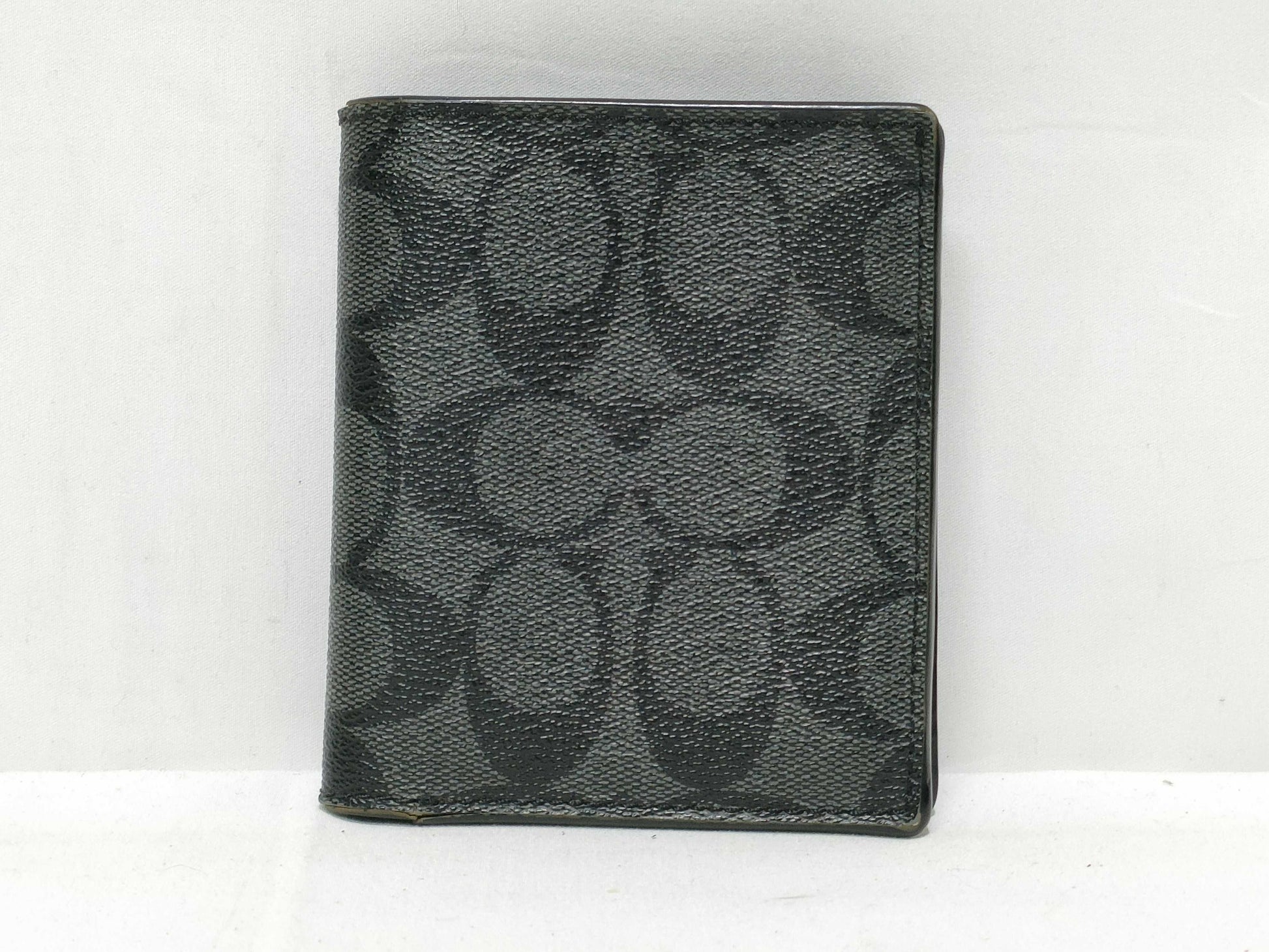 COACH Signature Wallet