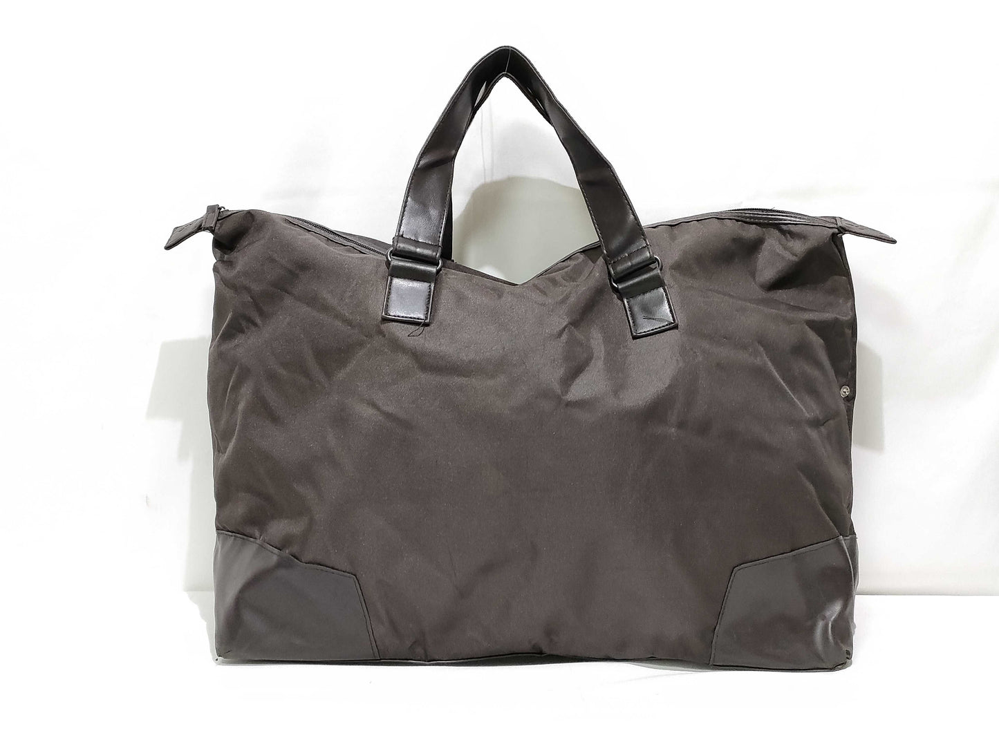 Yves Saint Laurent Boston Bag