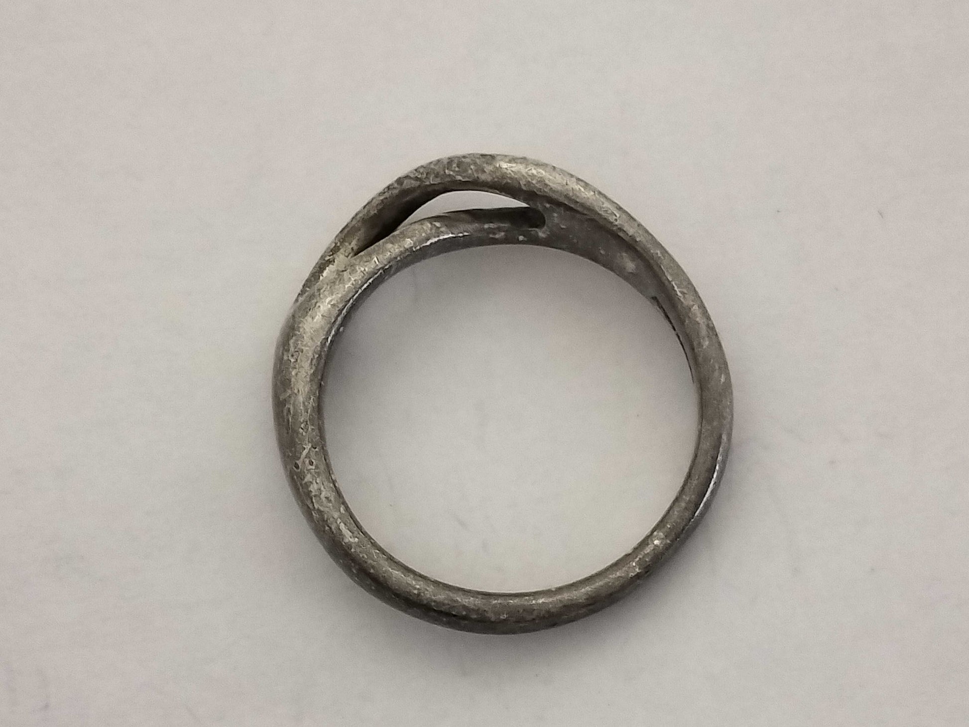 Tiffany & Co. Infinity Ring