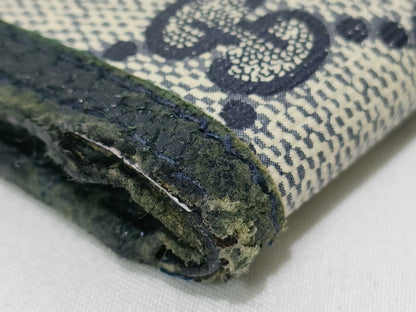 GUCCI GG Supreme Gucci Wallet