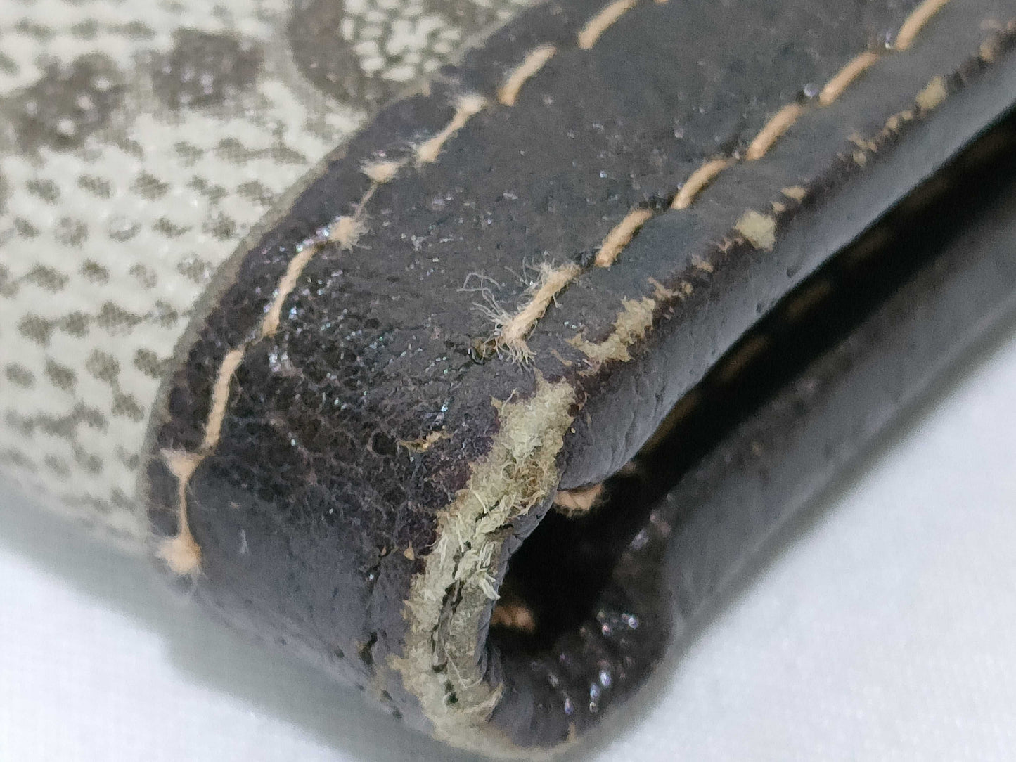 GUCCI GG Supreme Gucci Wallet