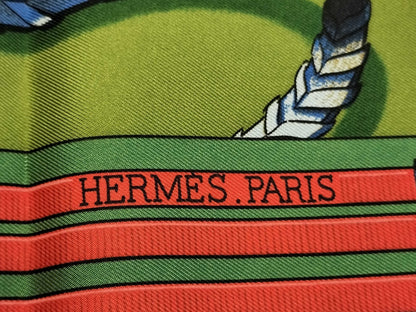 HERMES Carre Item Scarf