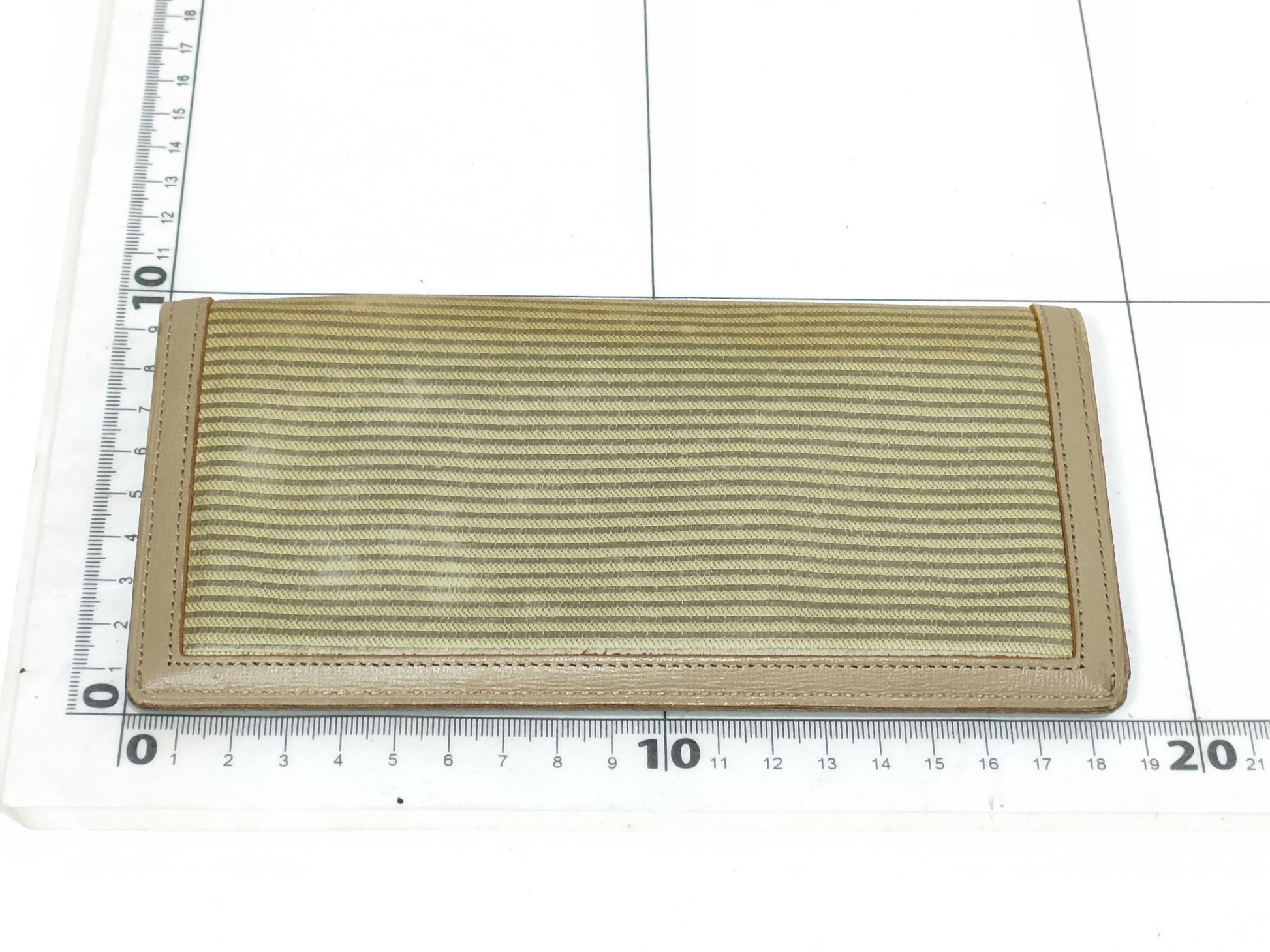 Yves Saint Laurent YSL Wallet