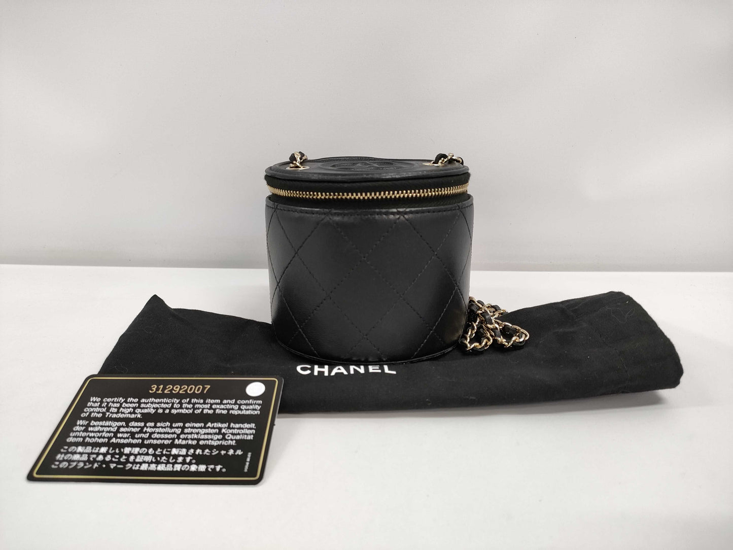 CHANEL CHANEL Vanity Chain Shoulder Bag AP2193 Black Calfskin with Gold Hardware 31292007 Shoulder Bag