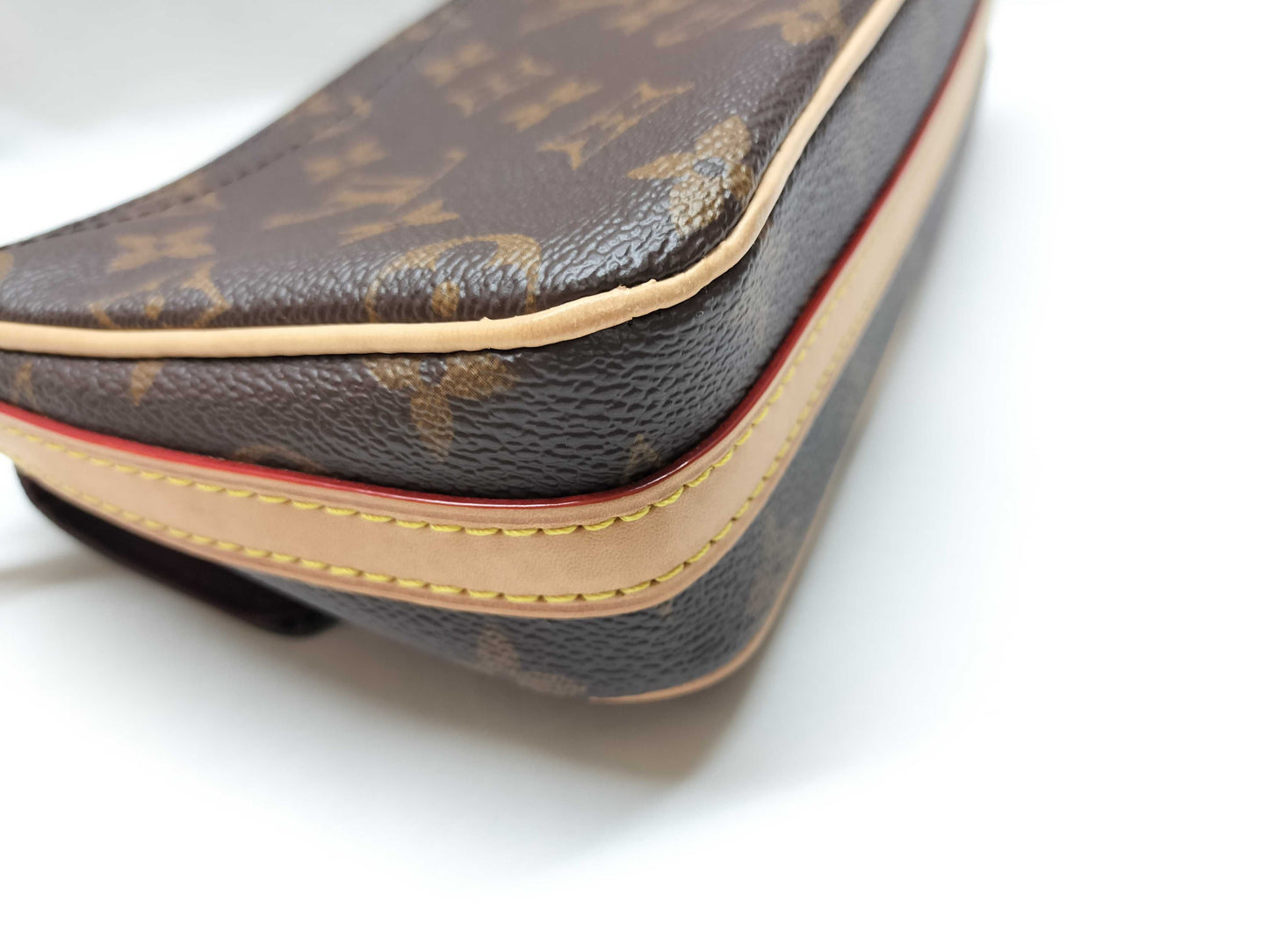 LOUIS VUITTON Monogram Viva Cite Shoulder Bag M46999 Brown Canvas with Gold Hardware and RFID Tags