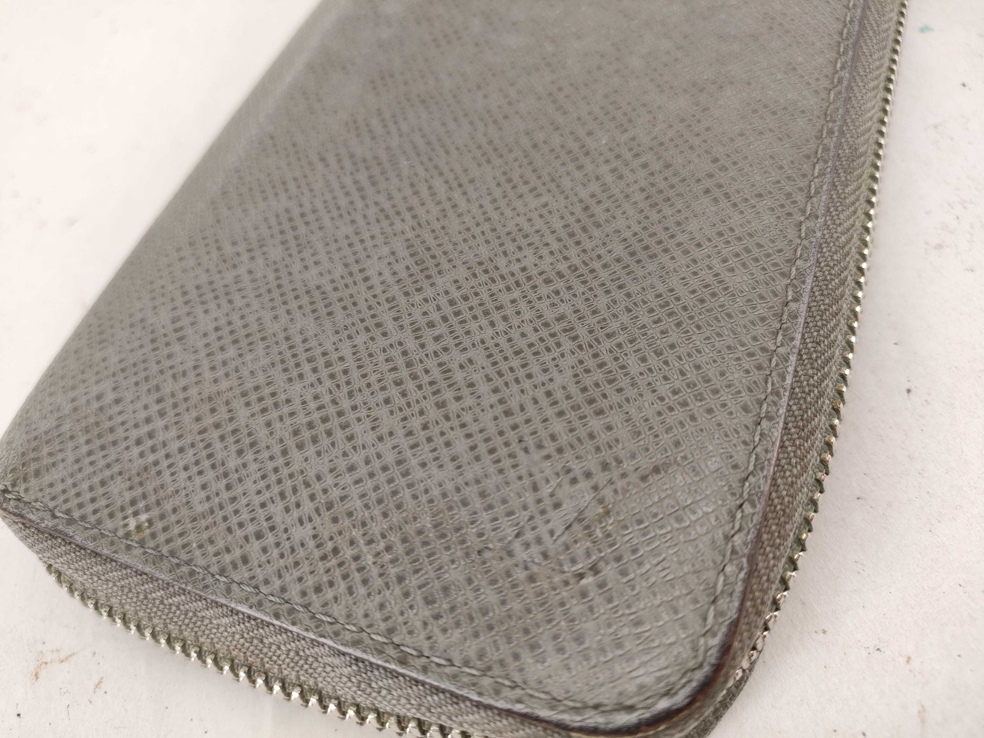 LOUIS VUITTON Louis Vuitton Vertical Long Wallet