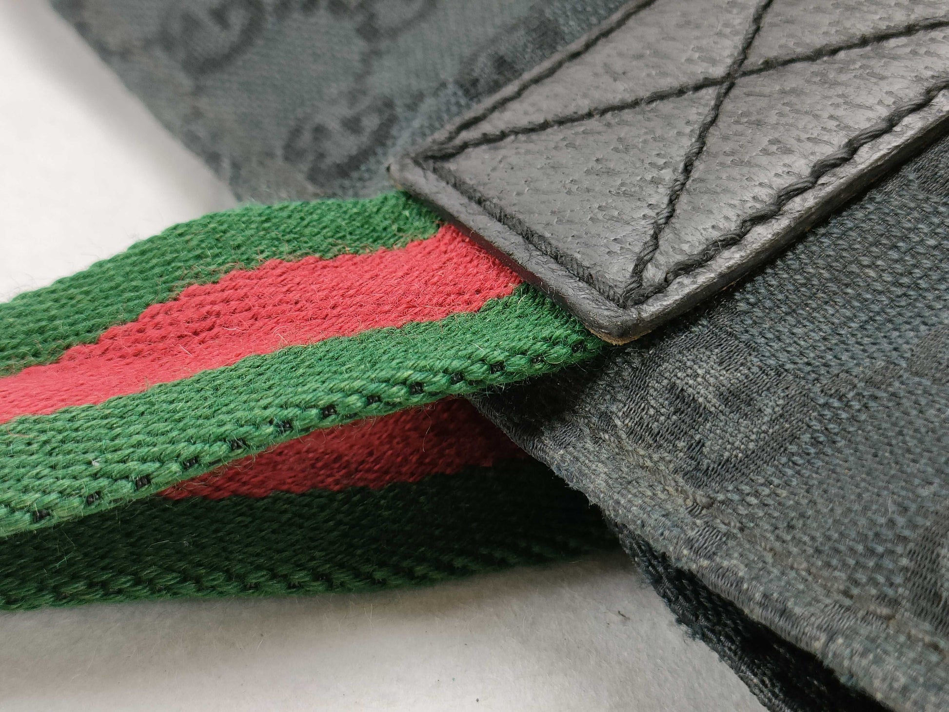 GUCCI GG Canvas Sherry Line Handbag