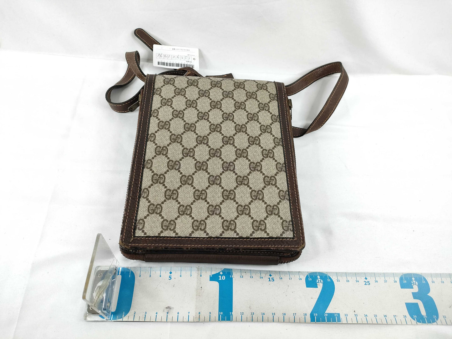 GUCCI GG Supreme GG Supreme Shoulder Bag Flap Shoulder Bag