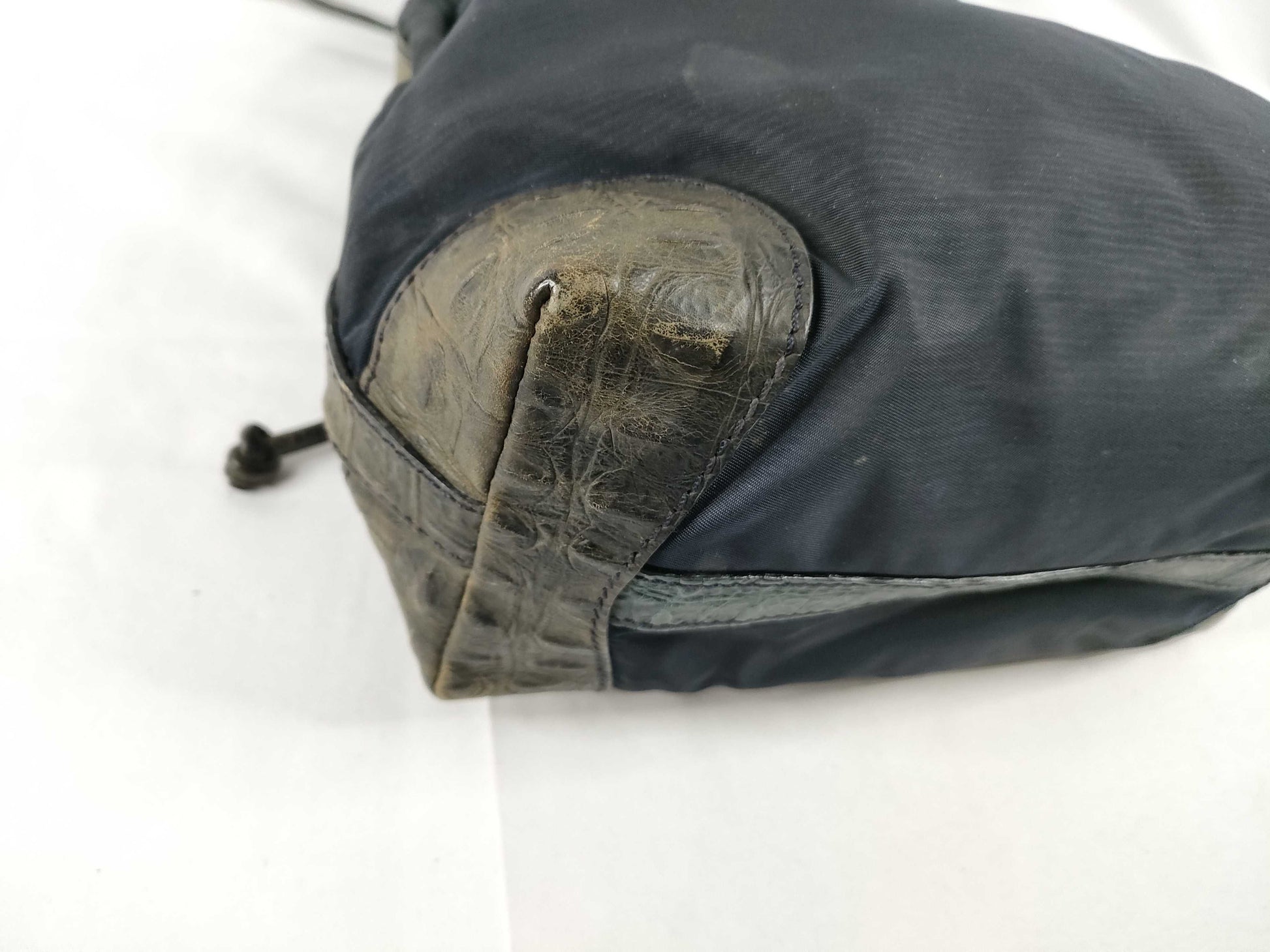 FENDI Exotic Leather Drawstring Bag Shoulder Bag