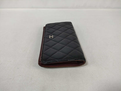 CHANEL Matelasse Bifold Long Wallet in Lambskin with Coco Mark Seal