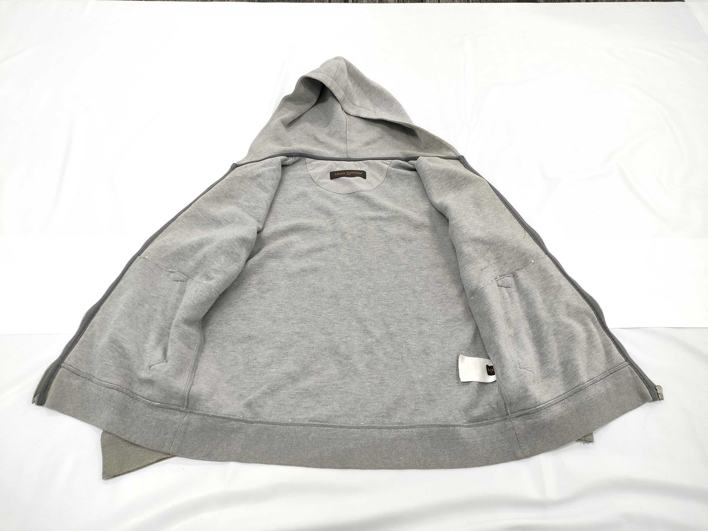 LOUIS VUITTON LOUIS VUITTON Hoodie Size M Other Apparel