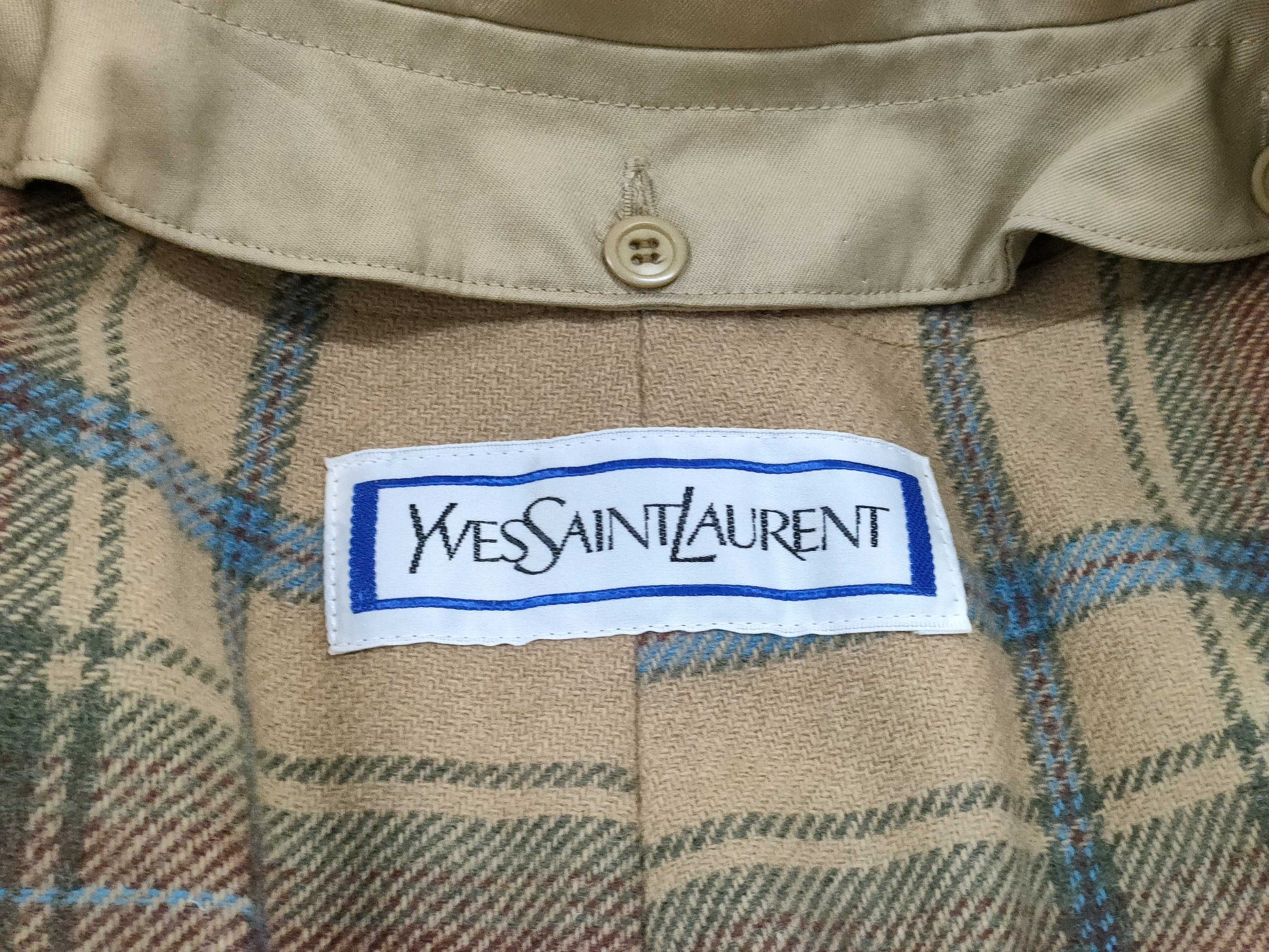 Yves Saint Laurent YSL Trench Coat Size 7A3 Coat