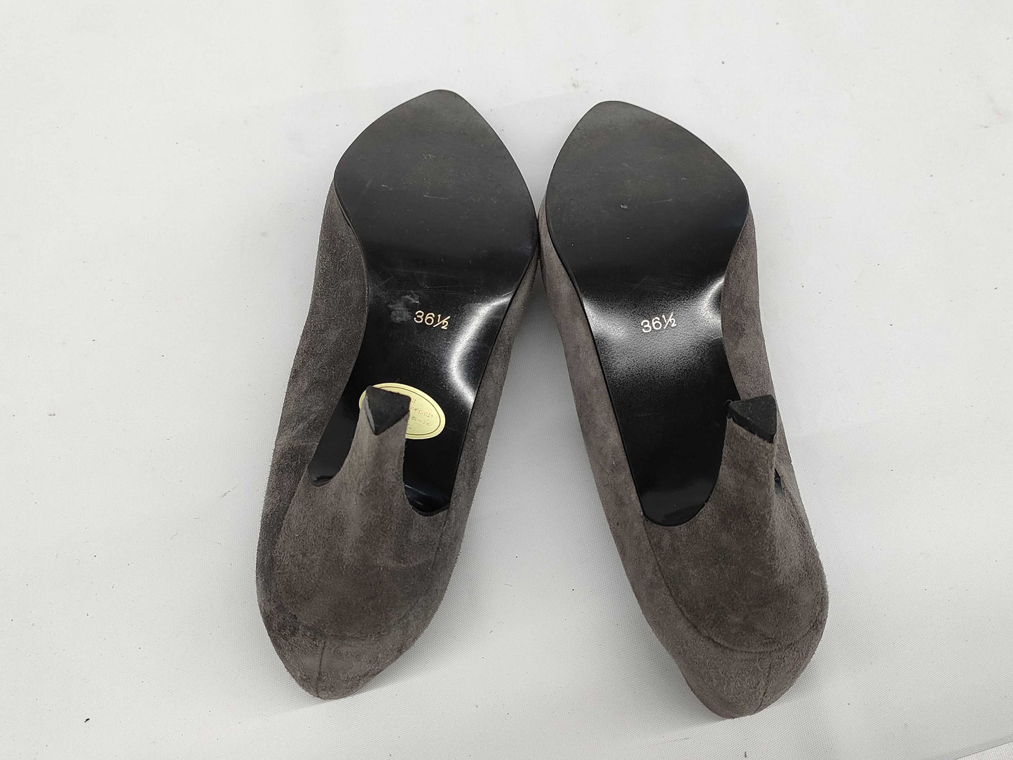 Yves Saint-Laurent Suede Pumps Size 36.5 Pumps