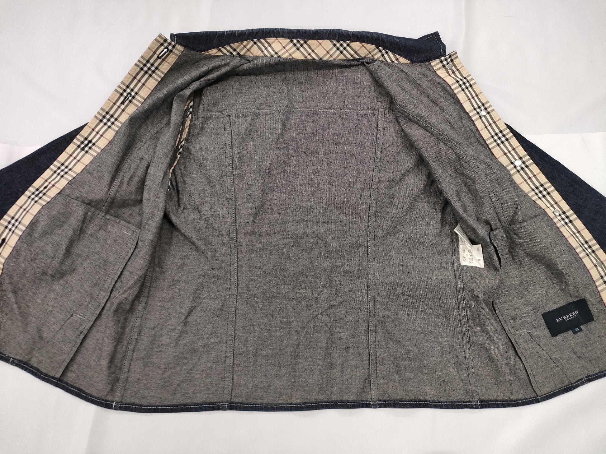BURBERRY LONDON denim jacket size 42 jacket