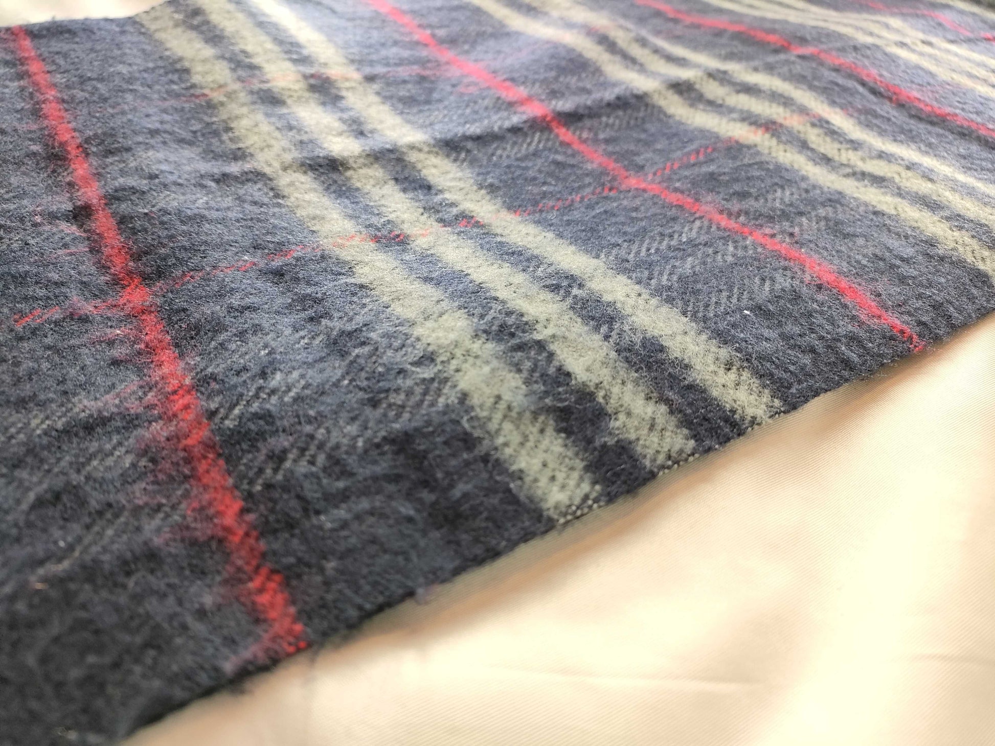 BURBERRY Burberrys Scarf Scarf