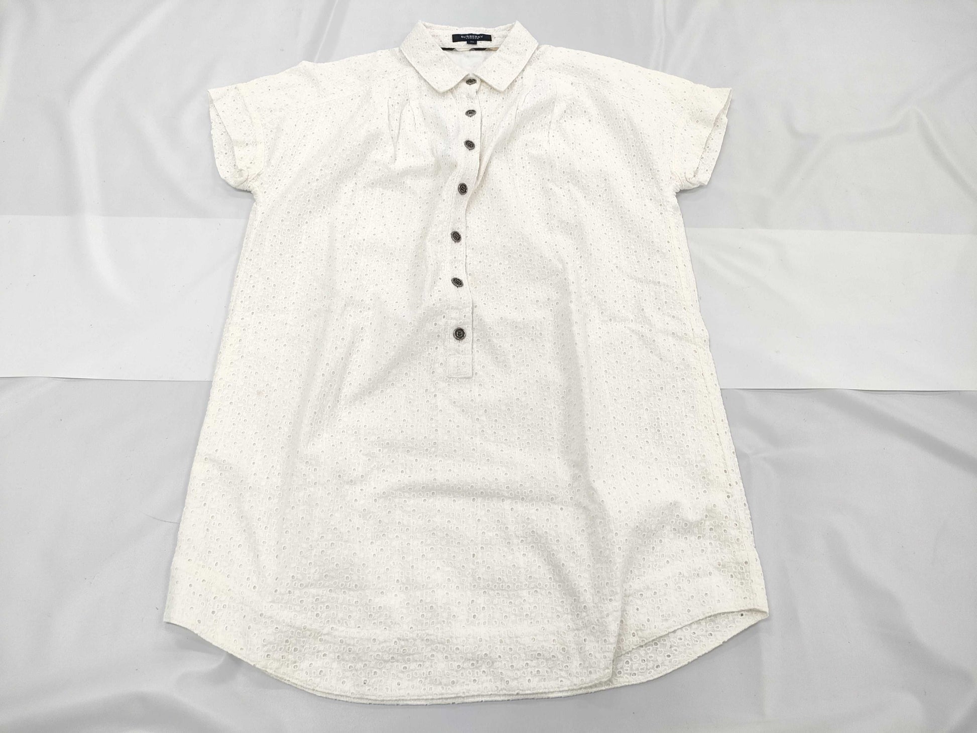 BURBERRY BURBERRY Short Sleeve Lace Shirt Tunic Size 38 Tops