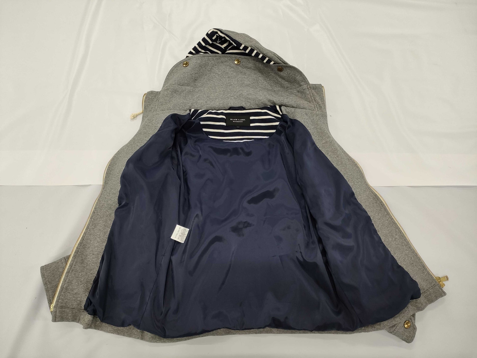 BURBERRY Hoodie Size L Other Apparel