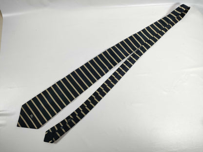 Burberrys Two-Piece Tie