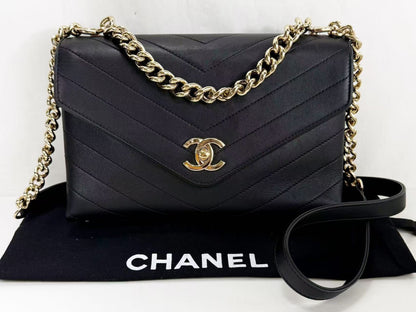 CHANEL Black Chevron Shoulder Bag, W23/H15/D7cm, Approx. 26 Series, Gold Hardware, with Dust Bag and Sticker, 26544370, Excellent Condition