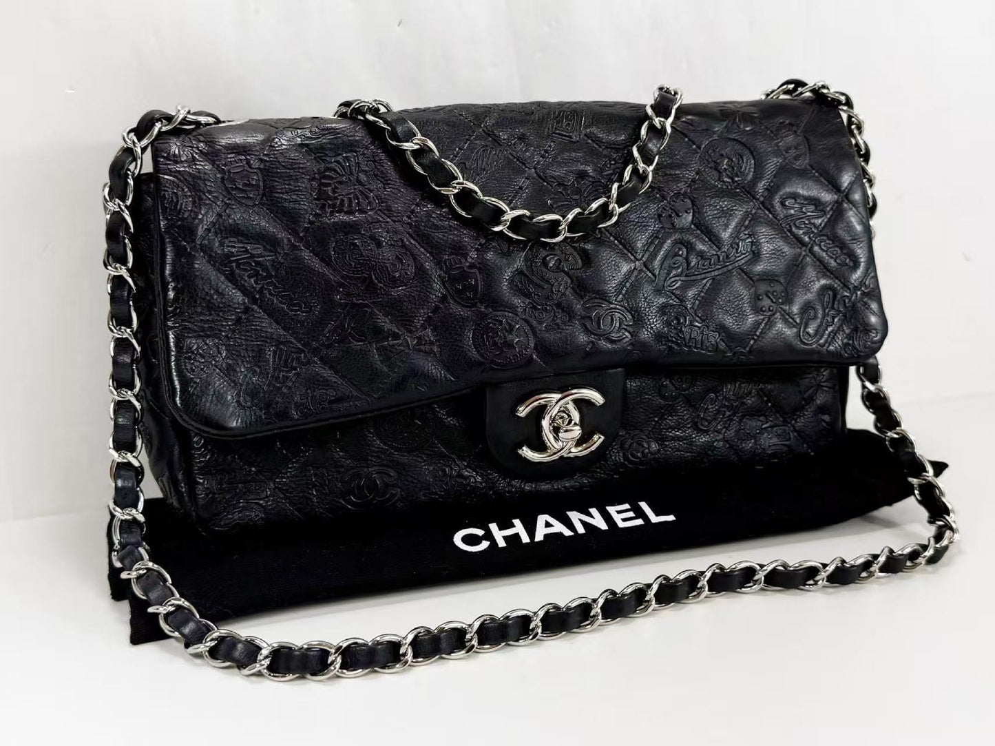 CHANEL Black Matelasse Icon Leather Embossed Double Chain W25cm x H15cm x D5cm [Dust bag and sticker included] Silver Hardware Shoulder Bag 14084973 Excellent Condition A-AB