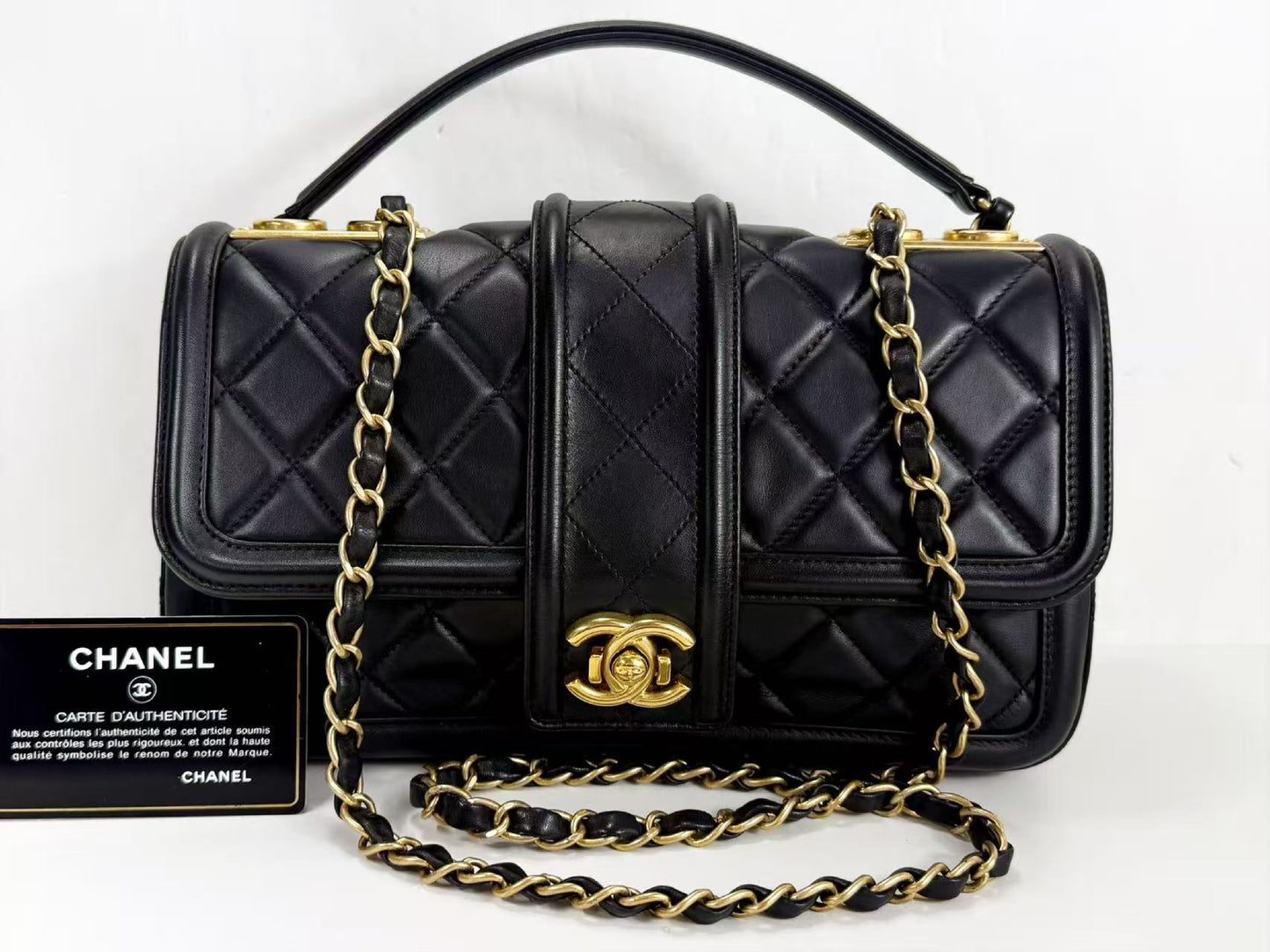 CHANEL Matelasse Black Elegant Double Chain Bag, W26cm, H15cm, D7cm, Approx. 20 Series [G Card and Sticker Included] Vintage G Hardware Shoulder Bag, 20761513, Excellent Condition