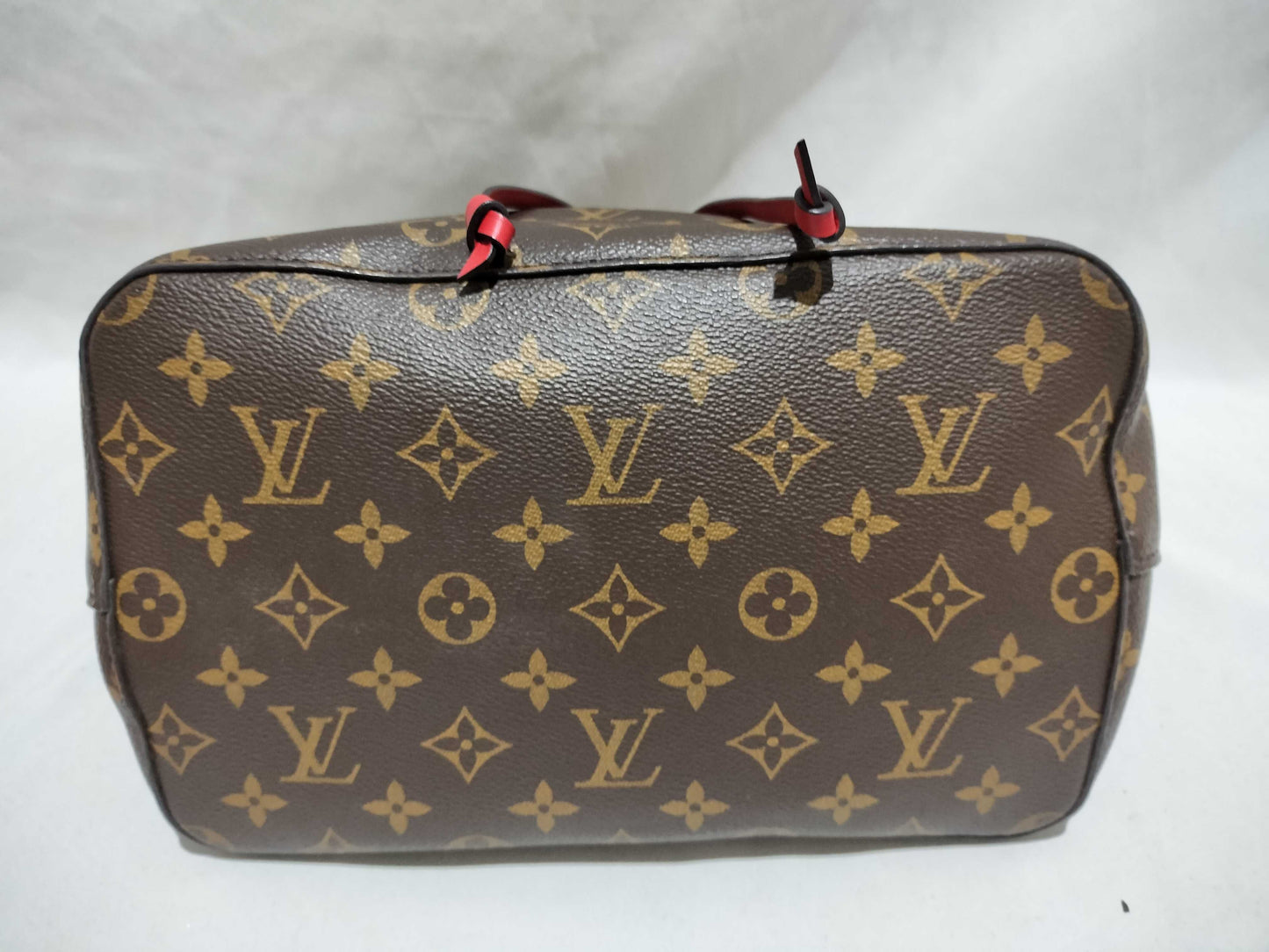 LOUIS VUITTON Monogram NeoNoe Red Shoulder Bag with Strap and G Hardware SP0118 Shoulder Bag