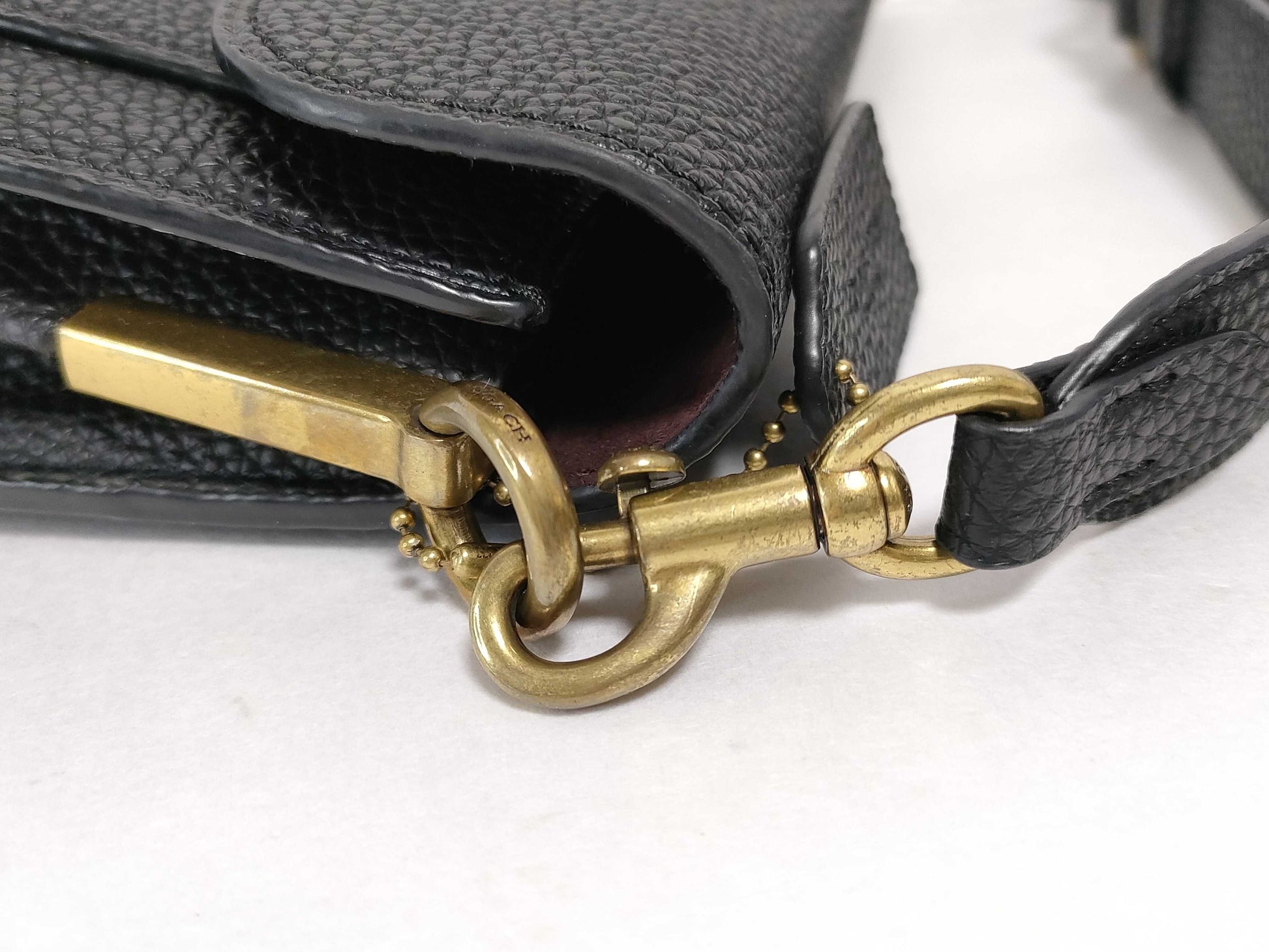 COACH 73995 Shoulder Bag