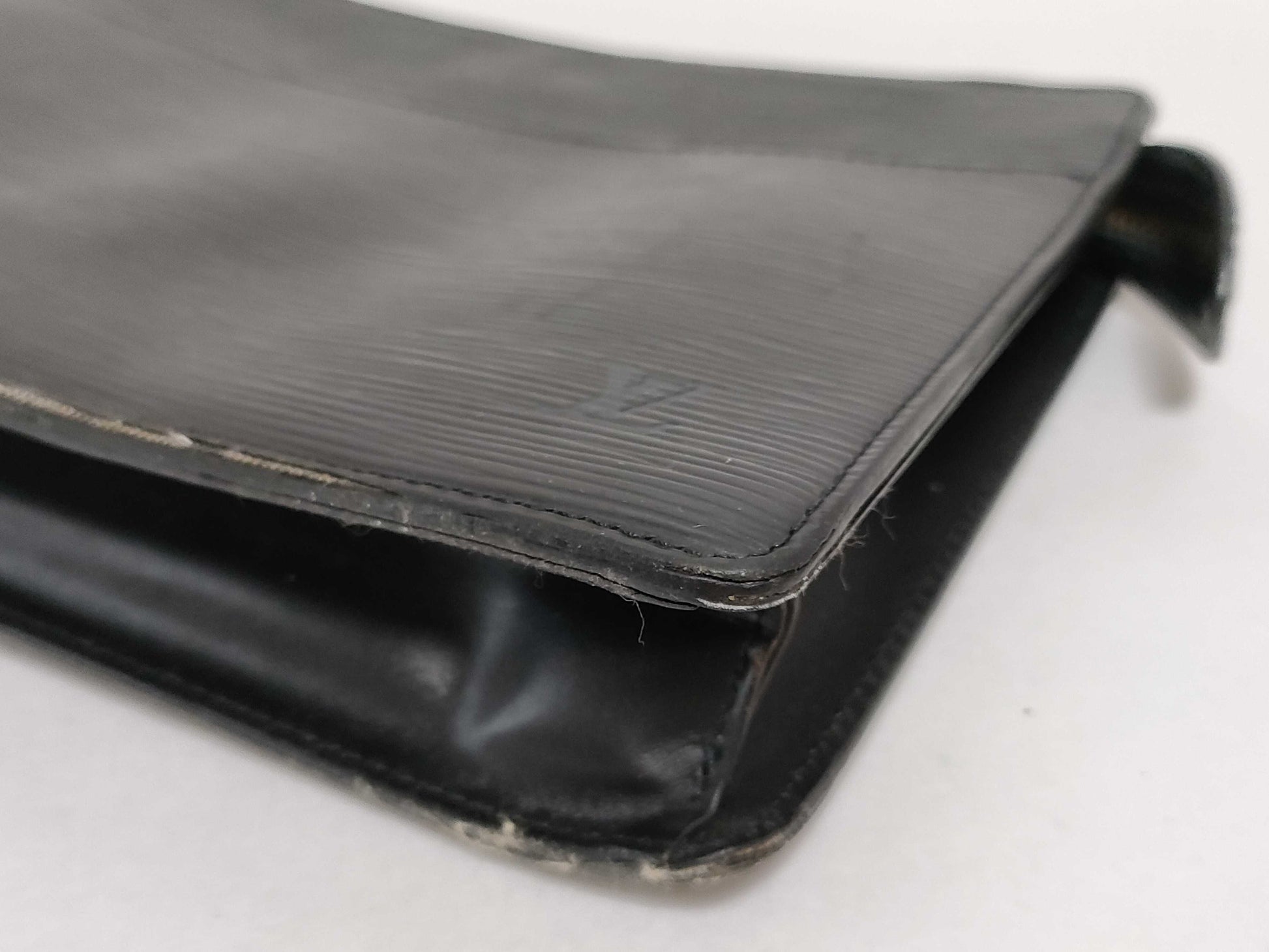 LOUIS VUITTON Epi Louis Vuitton Epi Pochette Homme Second Bag