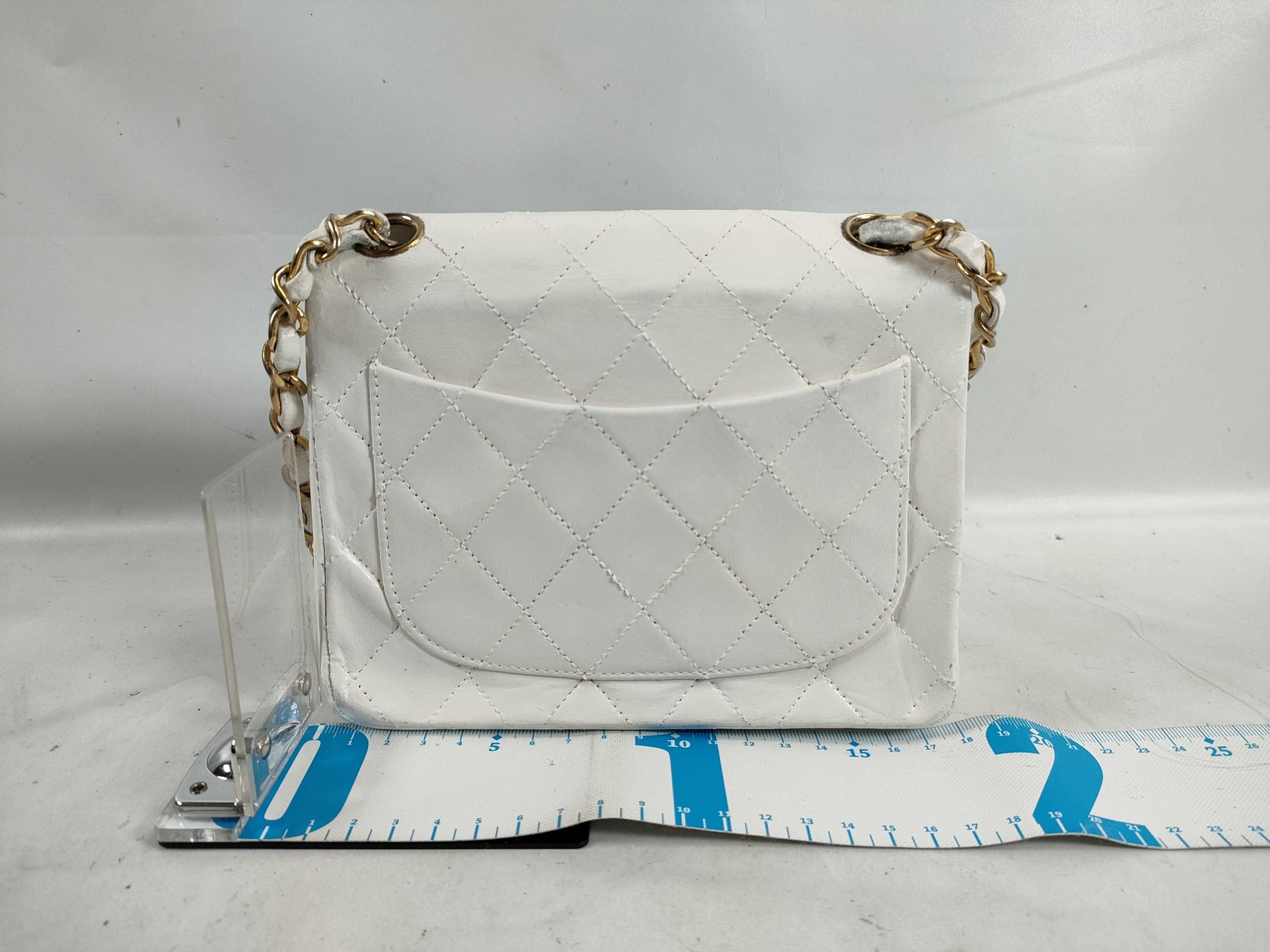 CHANEL Matelasse CHANEL Mini Chain Shoulder Bag White