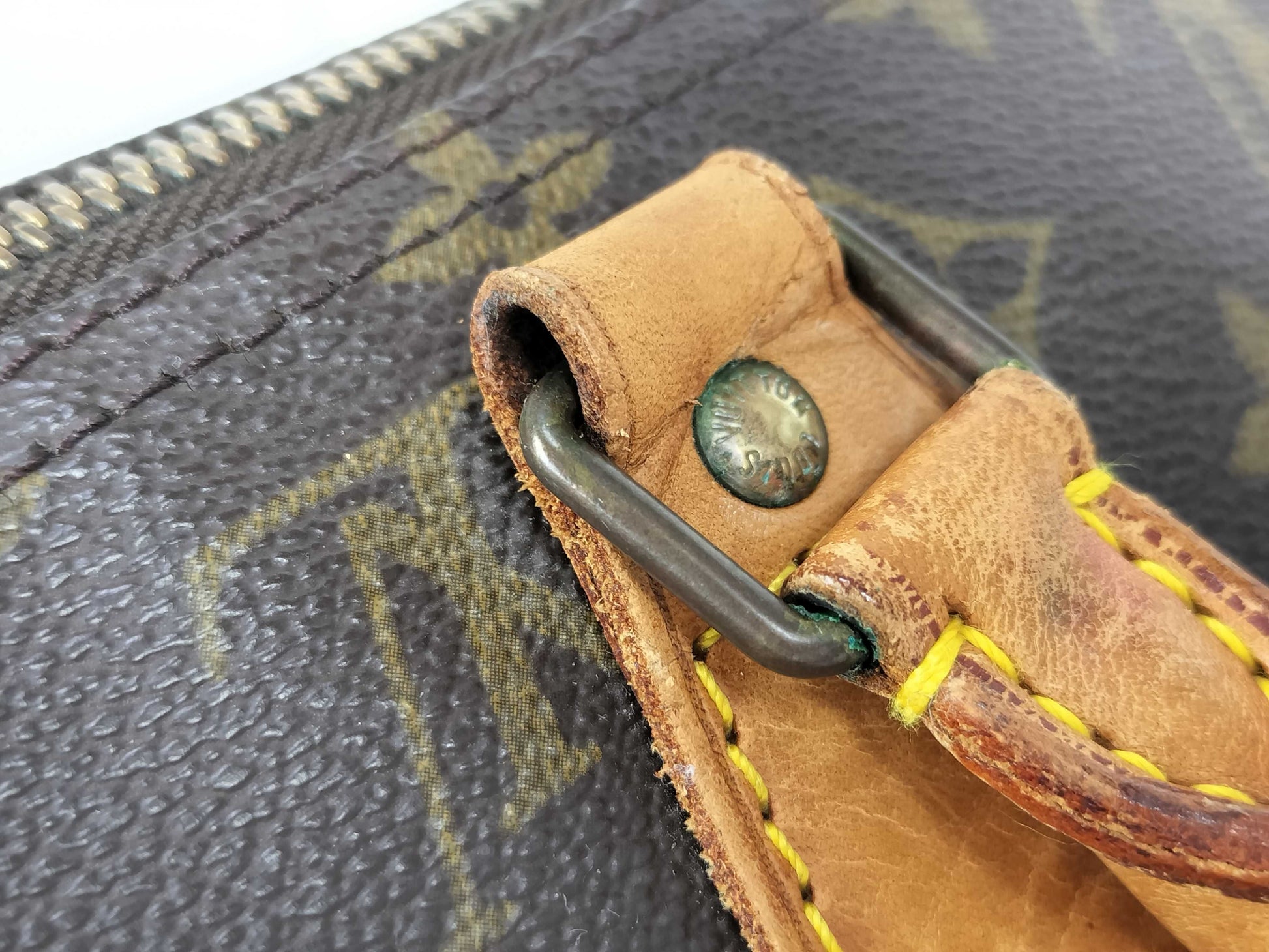 LOUIS VUITTON Monogram Louis Vuitton Monogram M41522 Speedy 40 Handbag