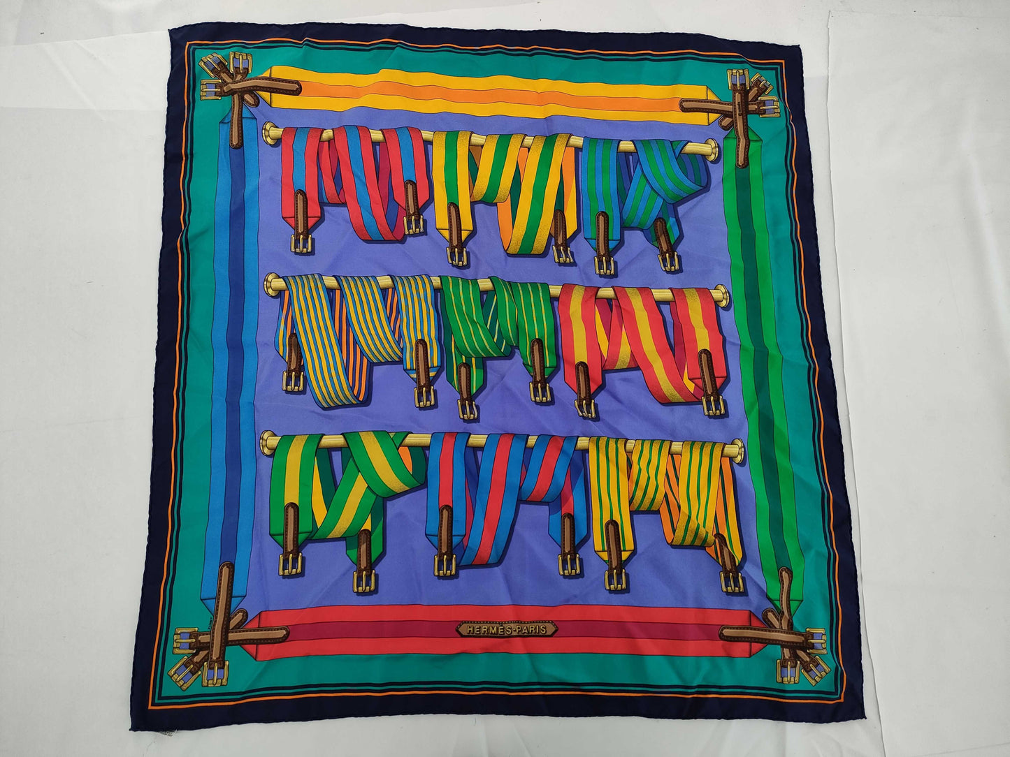HERMES Carre Scarf