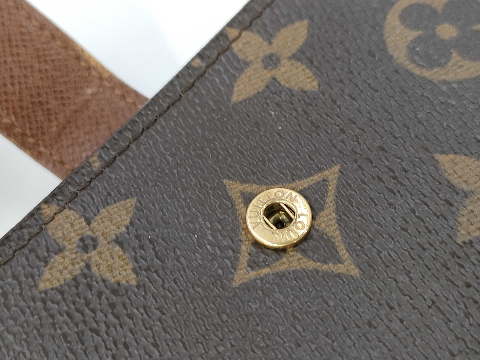 LOUIS VUITTON Monogram Wallet