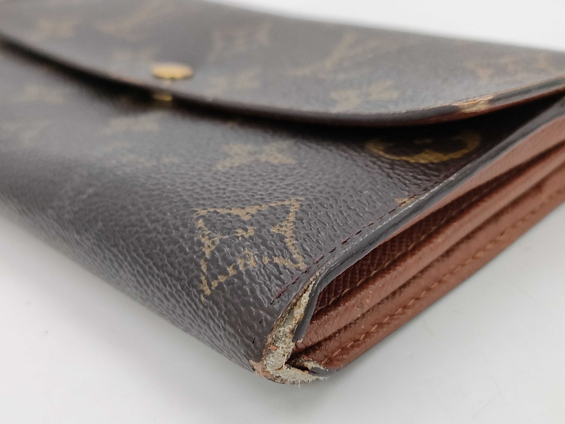 LOUIS VUITTON Monogram Wallet