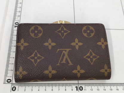LOUIS VUITTON Monogram Wallet