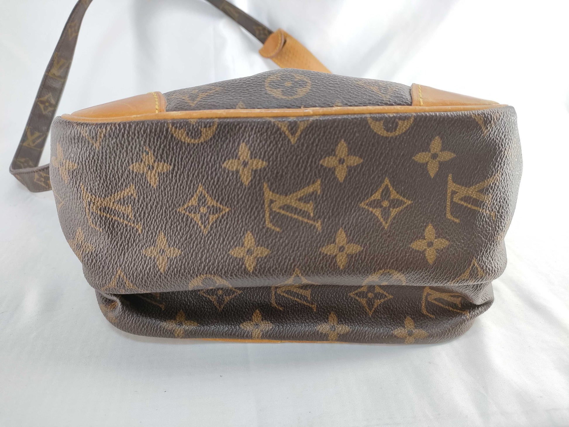 LOUIS VUITTON Monogram Brand Bag Shoulder Bag Louis Vuitton Shoulder Bag