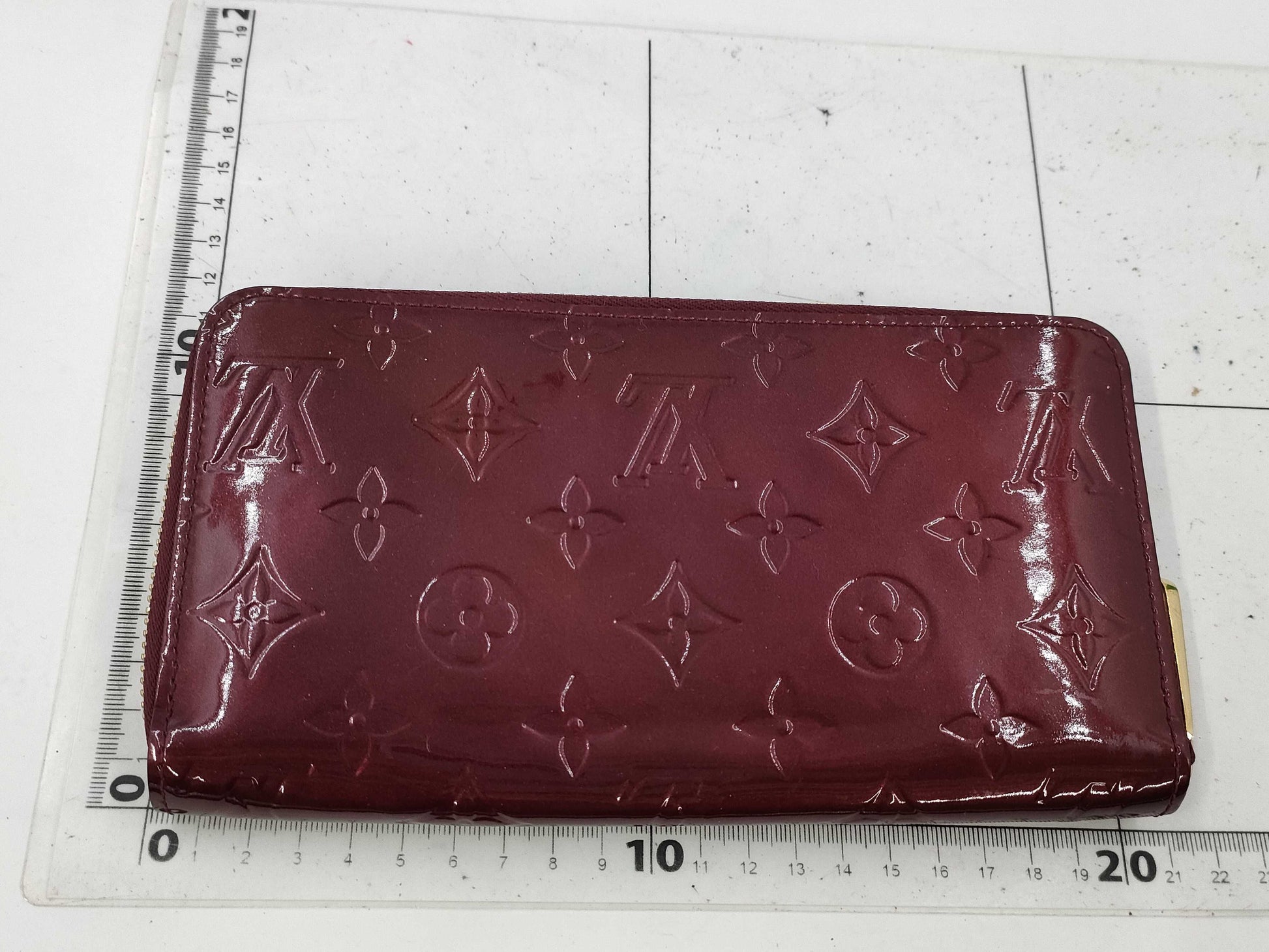 LOUIS VUITTON Louis Vuitton wallet