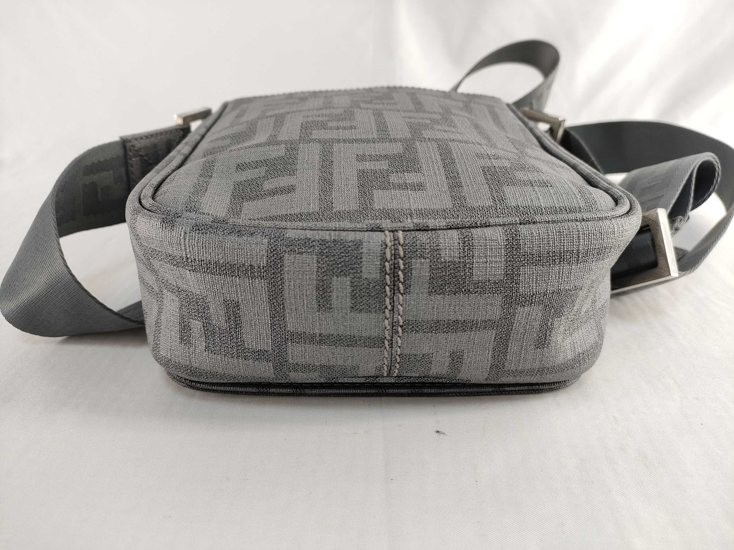 FENDI brand bag Fendi shoulder bag