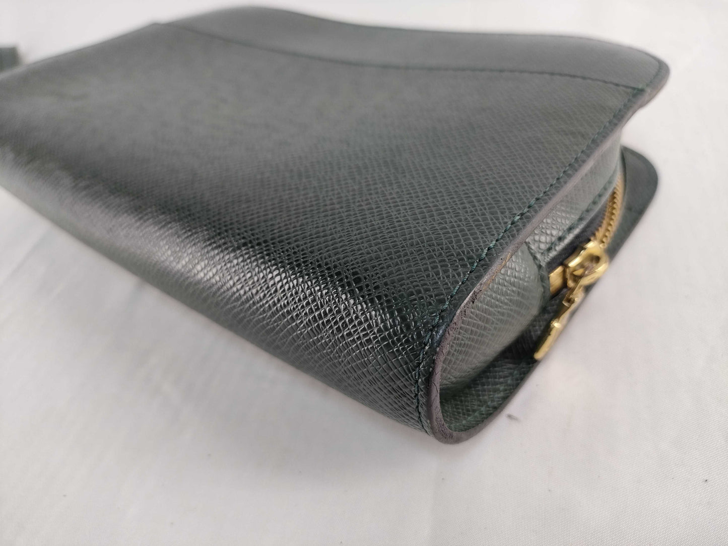 LOUIS VUITTON Taiga Brand Bag Other Bags Louis Vuitton Second Bag