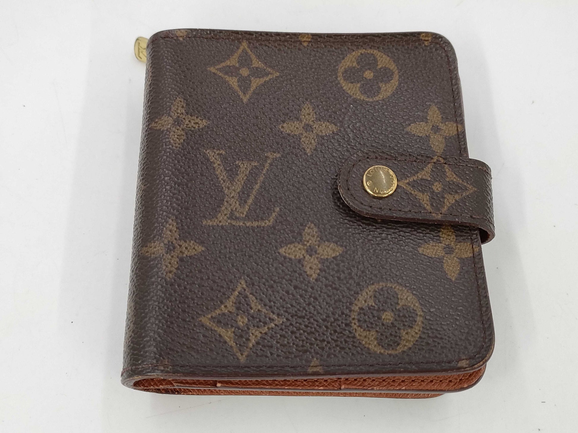 LOUIS VUITTON Monogram Wallet