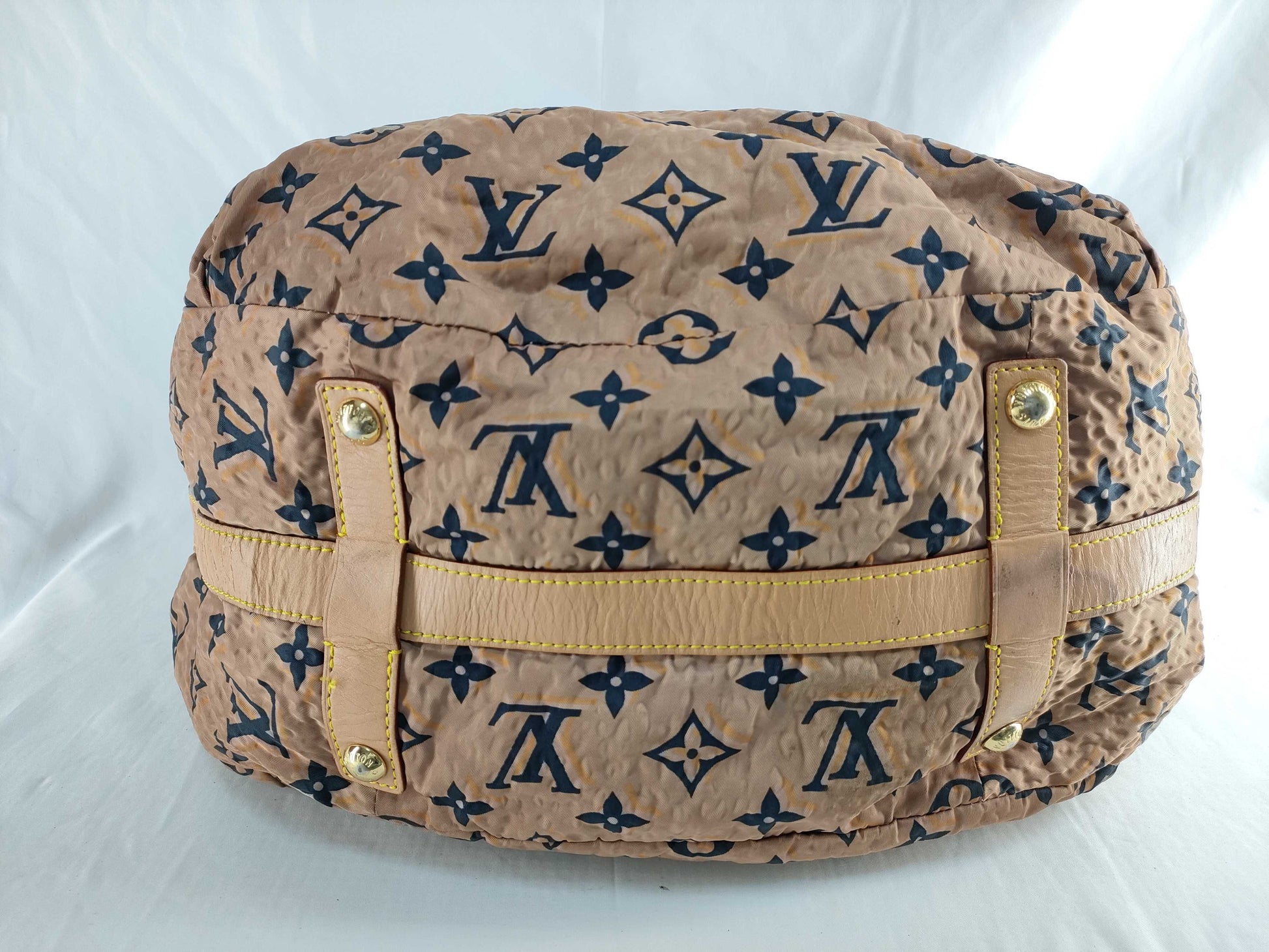 LOUIS VUITTON Brand Bag Louis Vuitton Handbag