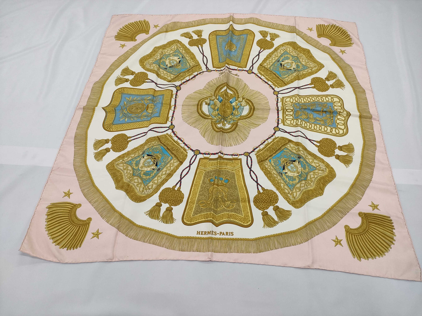 HERMES Carre 90 Scarf with tag