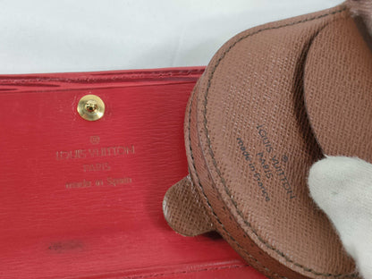 LOUIS VUITTON Vernis Louis Vuitton 5-piece accessory set wallet