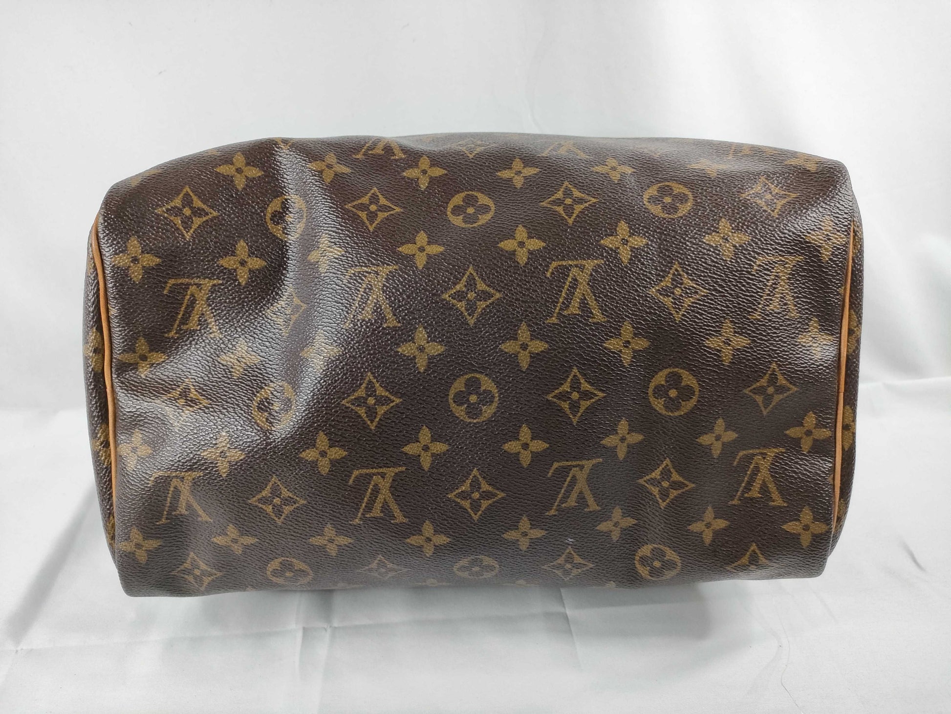 LOUIS VUITTON Monogram Speedy 30 Handbag
