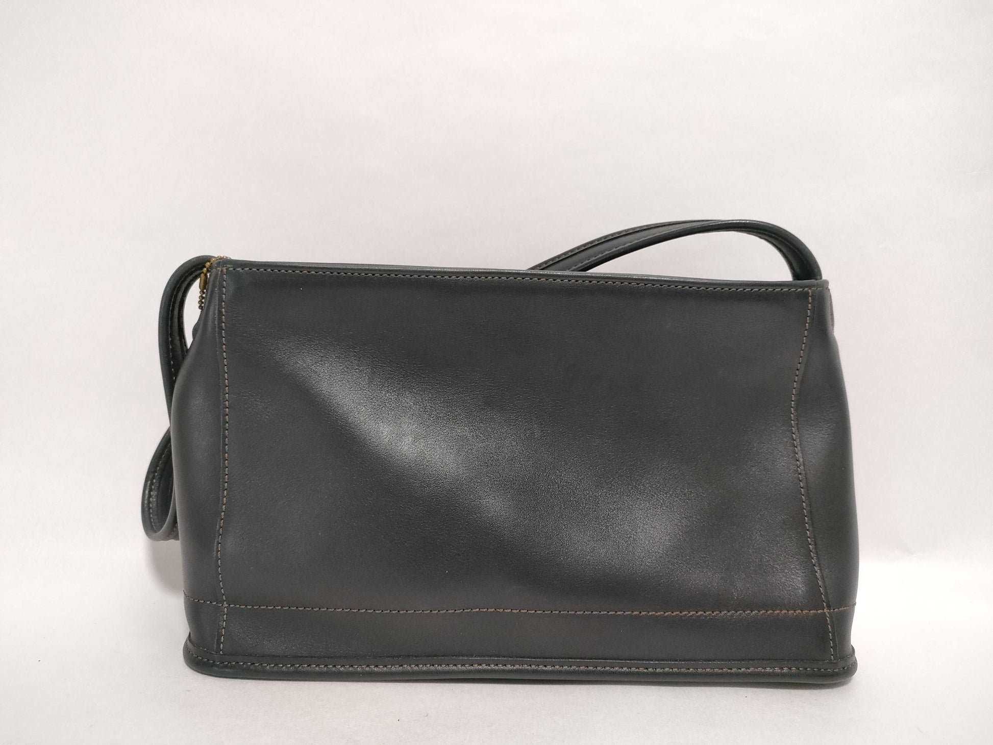 COACH 9309 Semi-Shoulder Bag in Black Calfskin